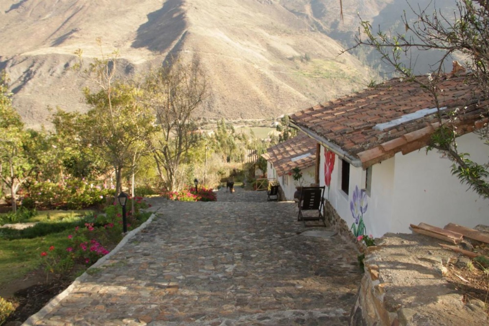 Ollantaytambo Village Image 19